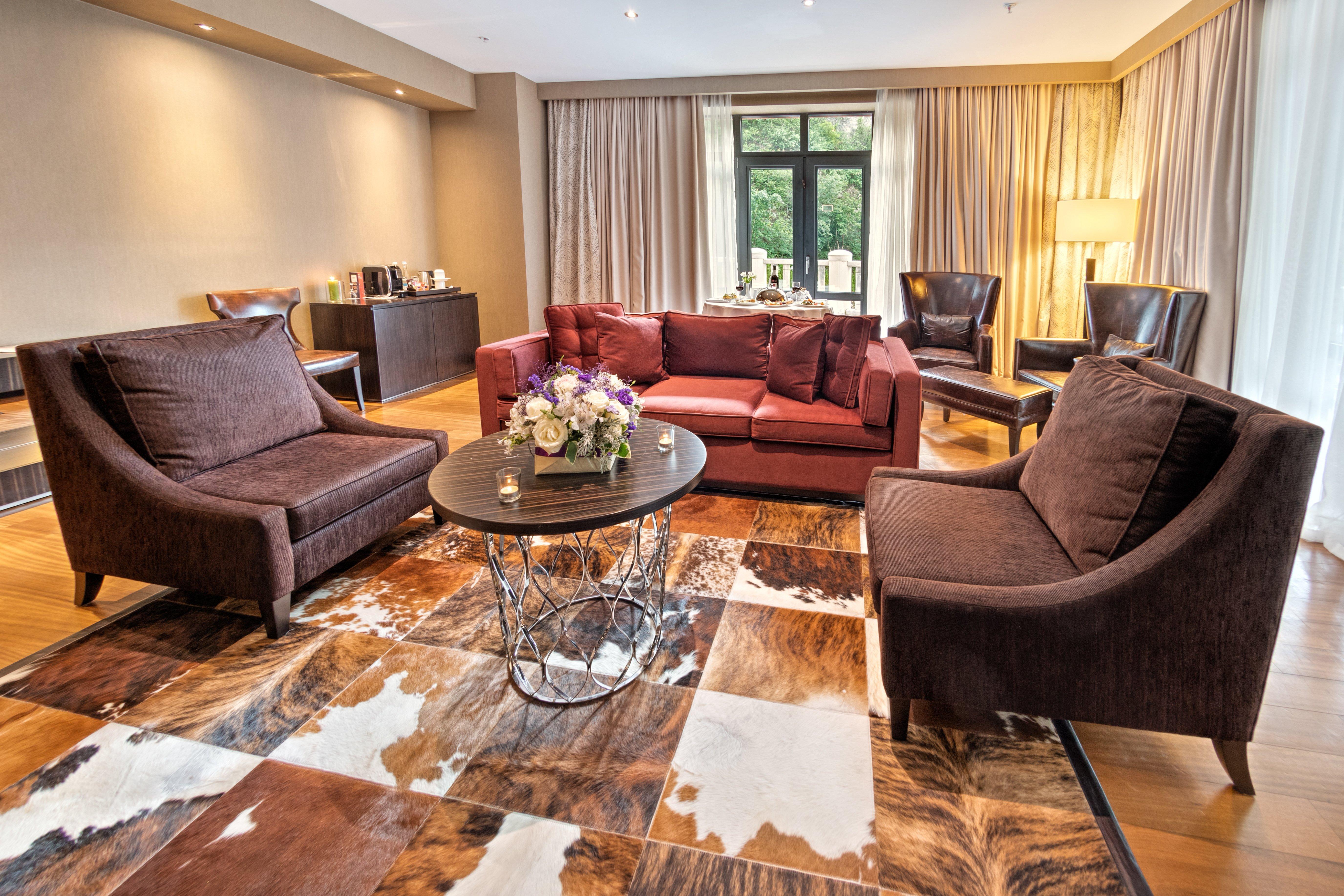Crowne Plaza - Borjomi By Ihg Hotel Buitenkant foto
